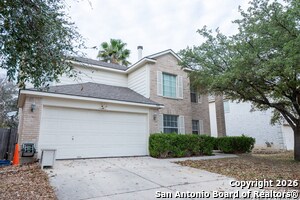 7919 Cerezo in San Antonio, TX - Building Photo