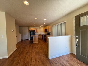 792 NE Copperleaf Loop in Bend, OR - Building Photo - Building Photo