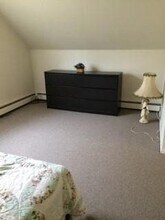 2845 N Wading River Rd in Wading River, NY - Building Photo - Building Photo