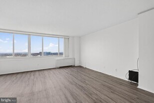 11801 Rockville Pike in North Bethesda, MD - Building Photo