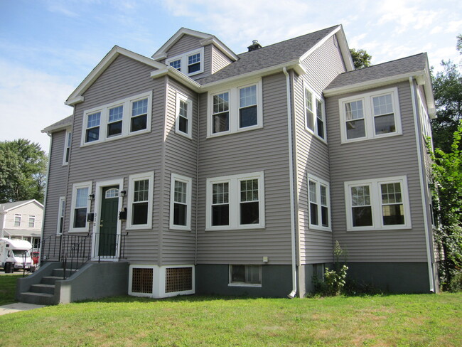 29 Underwood Ave in Framingham, MA - Building Photo - Building Photo