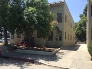 1143 Diamond Ave in South Pasadena, CA - Foto de edificio - Building Photo