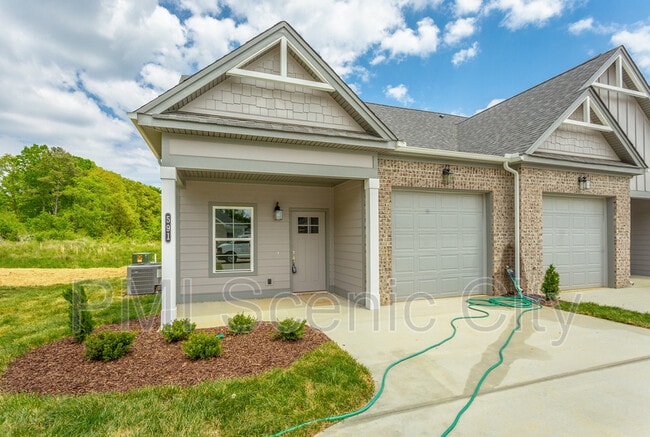 property at 591 Bellingham Dr NE