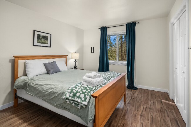property at 14813 46th Ave S