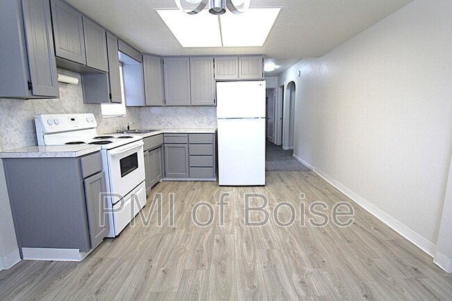 4312 W Camas St in Boise, ID - Building Photo - Building Photo
