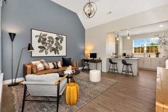 Memorial Village in Huntsville, AL - Building Photo - Building Photo