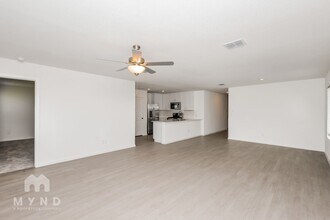 2732 Mistwood Dr in Fort Worth, TX - Building Photo - Building Photo
