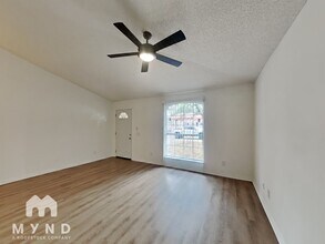 2904 N Massachusetts Ave in Tampa, FL - Foto de edificio - Building Photo