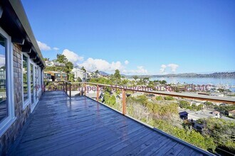 40 Filbert Ave in Sausalito, CA - Building Photo - Building Photo