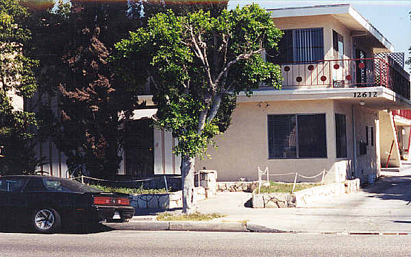 12612 S Inglewood in Hawthorne, CA - Building Photo - Building Photo