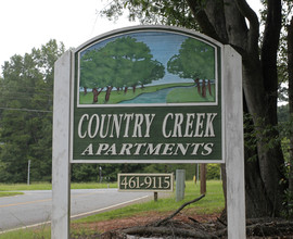 Country Creek Apartments in Chesnee, SC - Building Photo - Building Photo