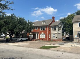 2038 Lexington St in Houston, TX - Building Photo