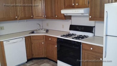 759 Columbia Rd, Unit 1 in Boston, MA - Building Photo - Building Photo
