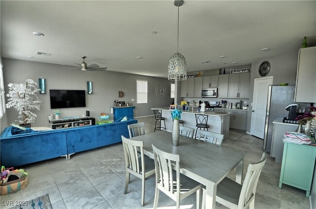 property at 2861 Rolling Brook Pl