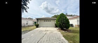 18108 Lembrecht Way in Tampa, FL - Building Photo
