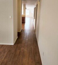 212 Holman Path in Hutto, TX - Building Photo - Building Photo