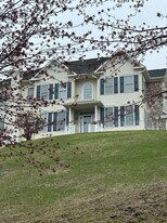 34 Winding Way in Woodland Park, NJ - Building Photo