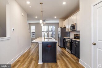 1801 Guilford Ave in Baltimore, MD - Building Photo - Building Photo