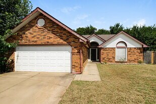2600 Amy Ct in Moore, OK - Building Photo