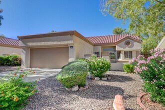 2753 Sungold Dr in Las Vegas, NV - Building Photo - Building Photo