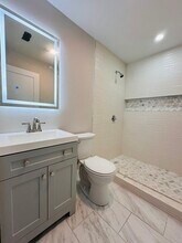8 Wave Ave in Boston, MA - Building Photo - Building Photo