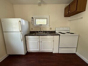224 Rainbow St in Royalton, VT - Building Photo - Building Photo