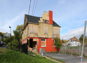 725 E Willow St in Syracuse, NY - Building Photo - Building Photo