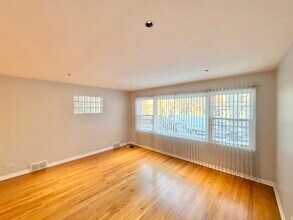 5626 N Central Ave in Chicago, IL - Building Photo - Building Photo