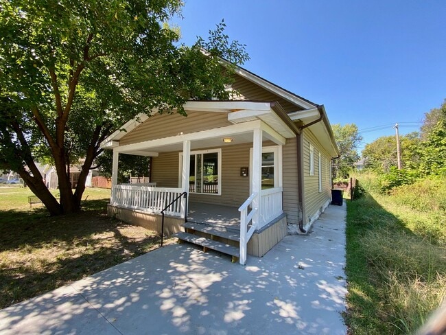 3324 Wayne Ave in Kansas City, MO - Building Photo - Building Photo