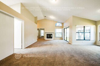 1018 Henson Ct in Oviedo, FL - Foto de edificio - Building Photo