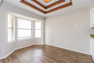 5118 El Rancho Ct in Arlington, TX - Foto de edificio - Building Photo