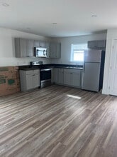 221 Emerson Mill Rd, Unit 4 in Hampden, ME - Building Photo - Building Photo