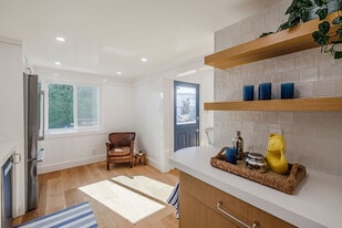 500 Manhattan Ave in Hermosa Beach, CA - Building Photo