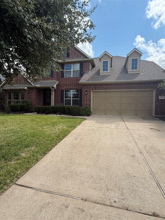 1215 Redstone Glen Ln in Katy, TX - Foto de edificio