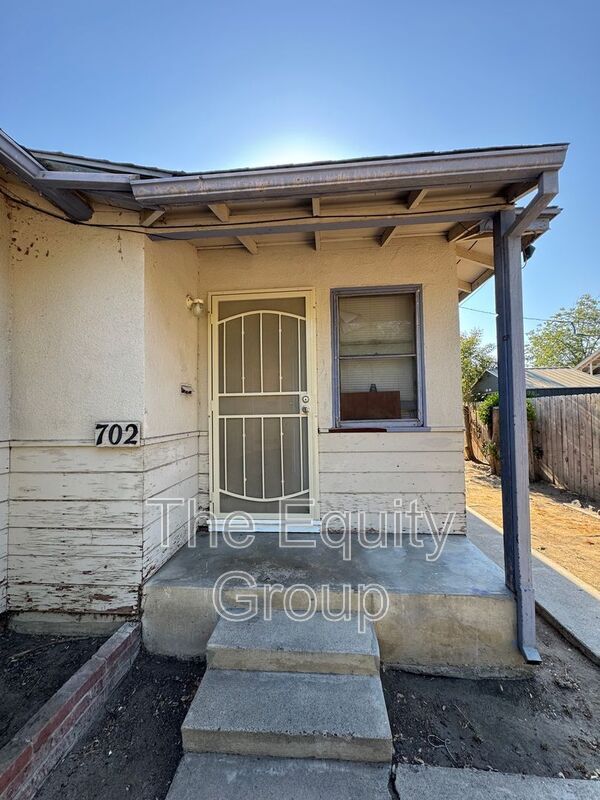 property at 702 N Jacob St