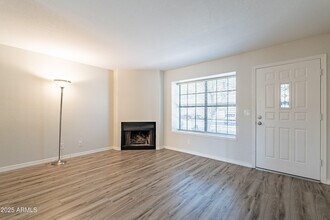 3491 N Arizona Ave in Chandler, AZ - Building Photo - Building Photo