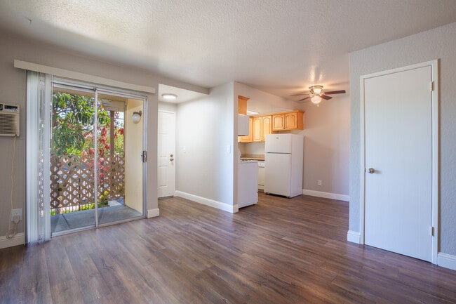 Alderwood Park Apartments