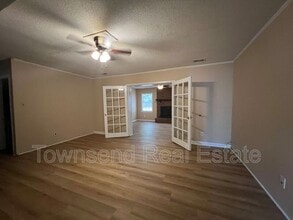 6458 Easthampton Rd in Fayetteville, NC - Building Photo - Building Photo