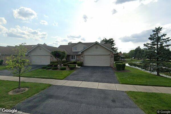 18306 65th Ave in Tinley Park, IL - Building Photo