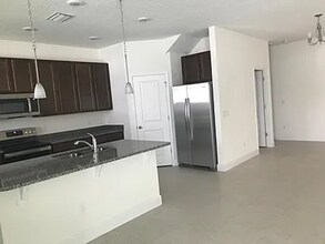 936 Grand Wildmere Cove in Longwood, FL - Foto de edificio - Building Photo