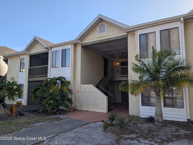 property at 3545 Sable Palm Ln
