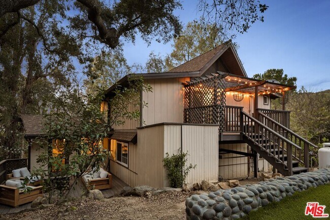 property at 20500 Paradise Ln