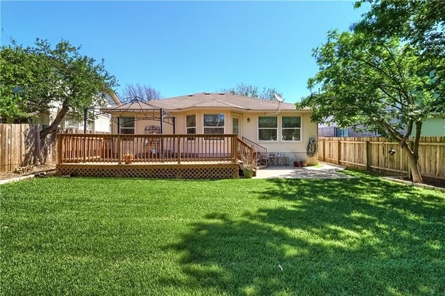 property at 3592 Rock Shelf Ln
