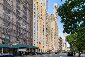 Essex House Residences in New York, NY - Building Photo - Building Photo