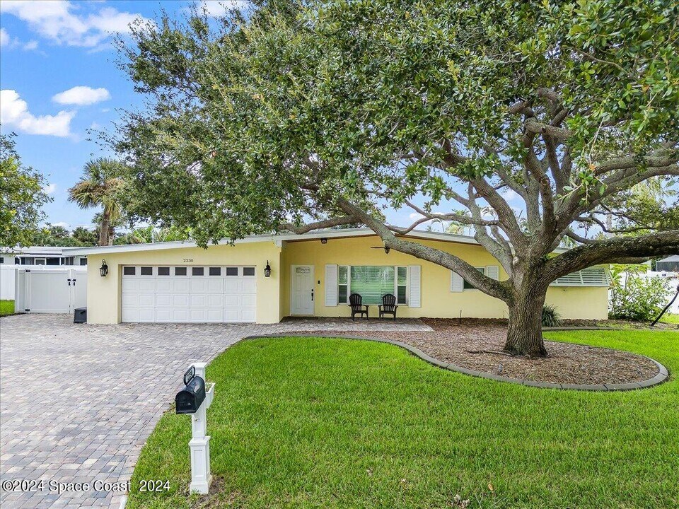 2230 Reef Ave in Indialantic, FL - Building Photo