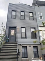 2105A Pacific St in Brooklyn, NY - Building Photo