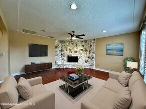 1084 Herne Ave NE in Palm Bay, FL - Building Photo - Building Photo