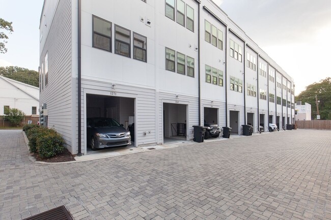 1269 Wright Ln SE in Atlanta, GA - Building Photo - Building Photo