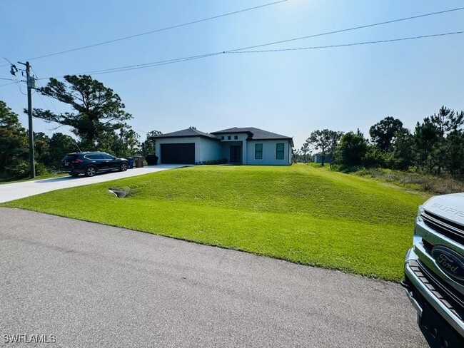 3412 Joan Ave N in Lehigh Acres, FL - Building Photo - Building Photo