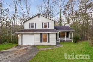 528 Fire Fly Dr, Unit 3 in Tucker, GA - Building Photo
